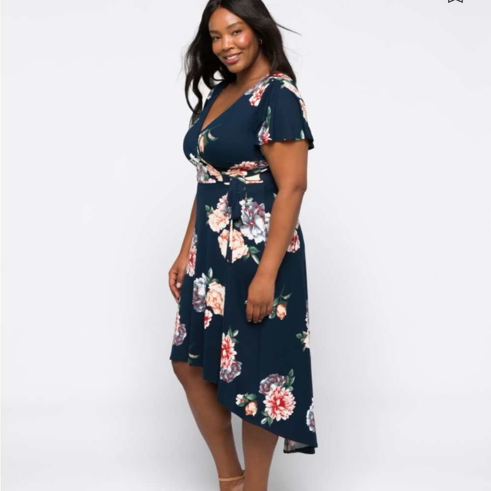 FORTUNE + IVY
Irene Faux Wrap Brushed Knit
Maxi Dress | 2X